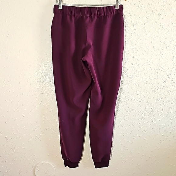 Lululemon Burgundy Jogger - Picture 7 of 8